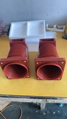 630A/1250A/1600A  24kV Casting Resin Insulator Spout Bushing Protect Copper Busbar
